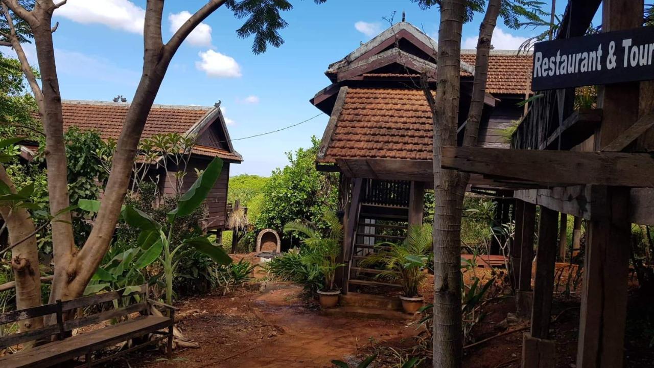 Nature House Eco-Lodge& Trekking Banlung Exteriér fotografie