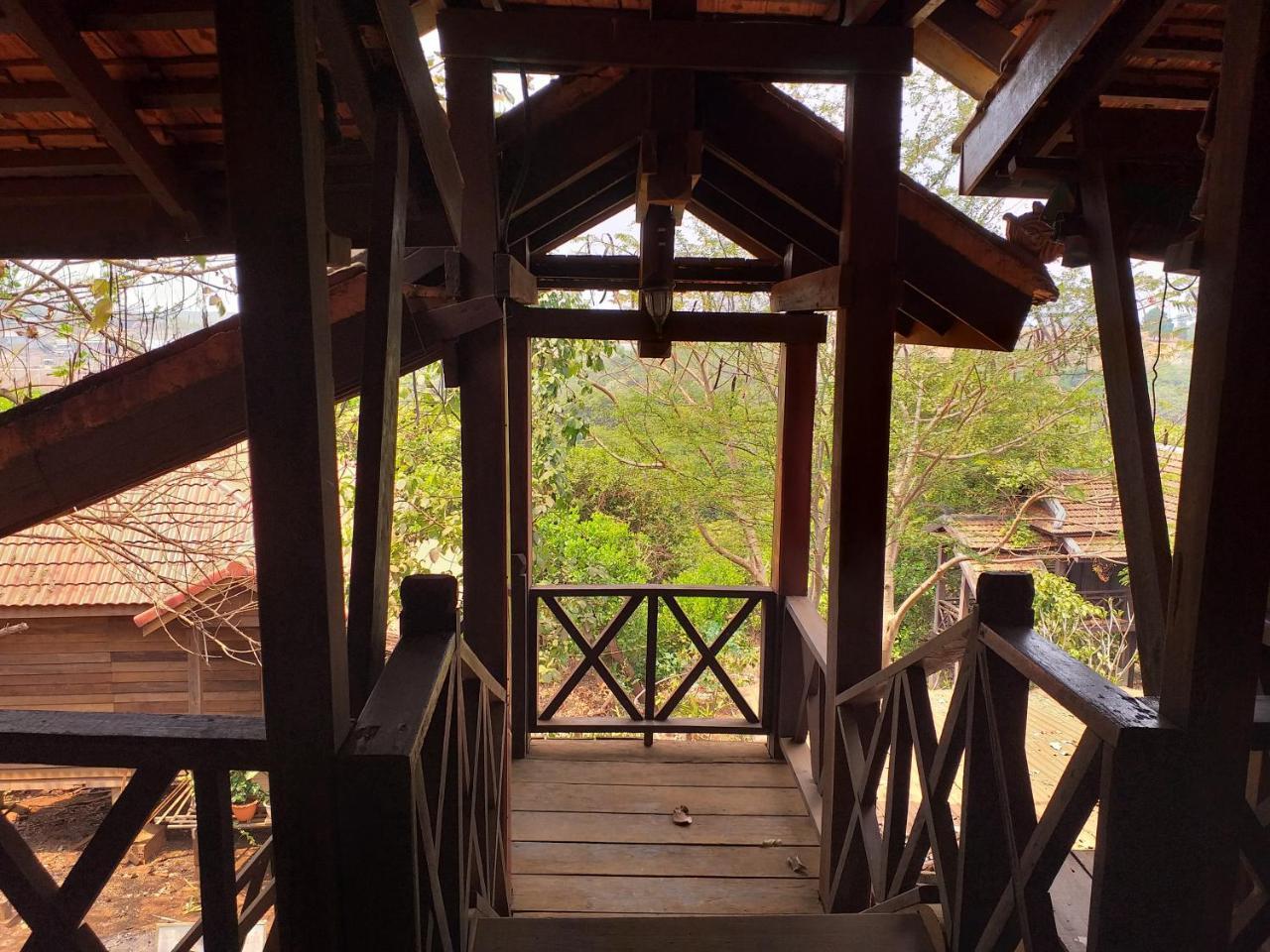 Nature House Eco-Lodge& Trekking Banlung Exteriér fotografie