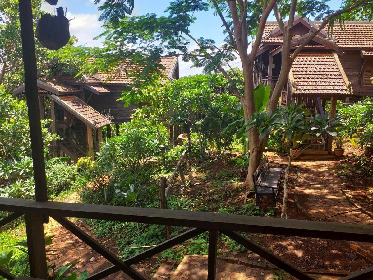 Nature House Eco-Lodge& Trekking Banlung Exteriér fotografie