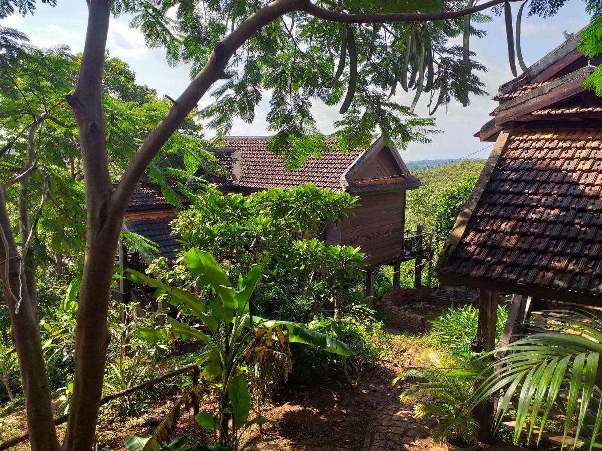 Nature House Eco-Lodge& Trekking Banlung Exteriér fotografie